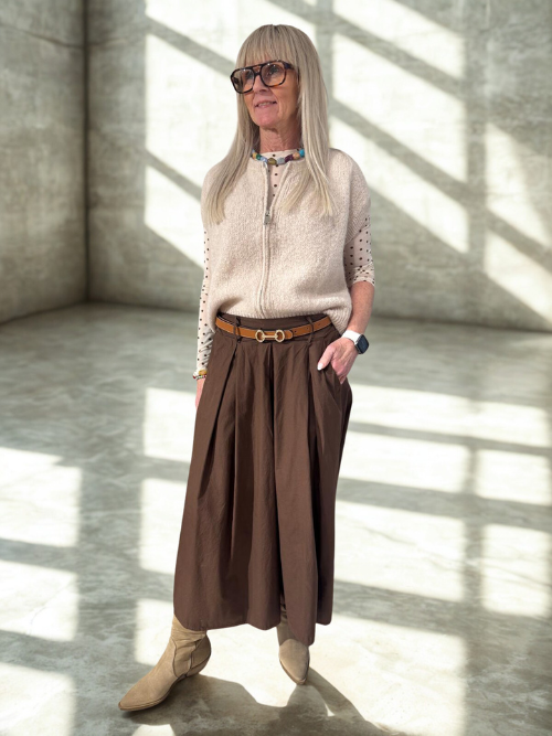 Pricilla Kort Coffee Buksenederdel