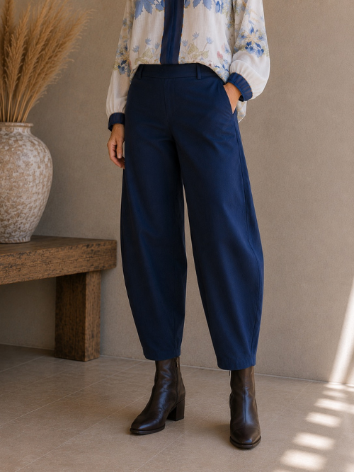 BC Beate Navy Barrel Pant