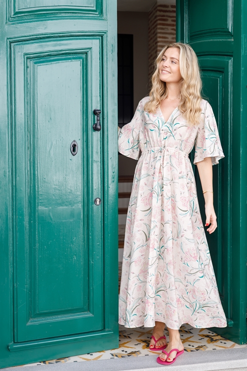 BC Cassandra Off White Rose Dress