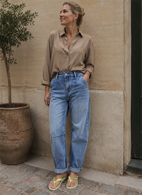 Molde Light Blue Denim Jeans