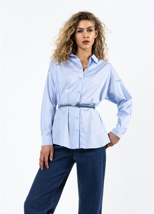Shirt w. Pleats Light Blue