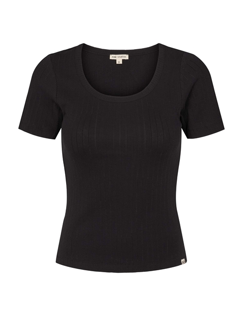 Ella Black Wide O-Neck Top