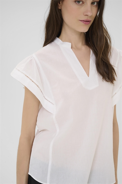 Ommi Top Bright White