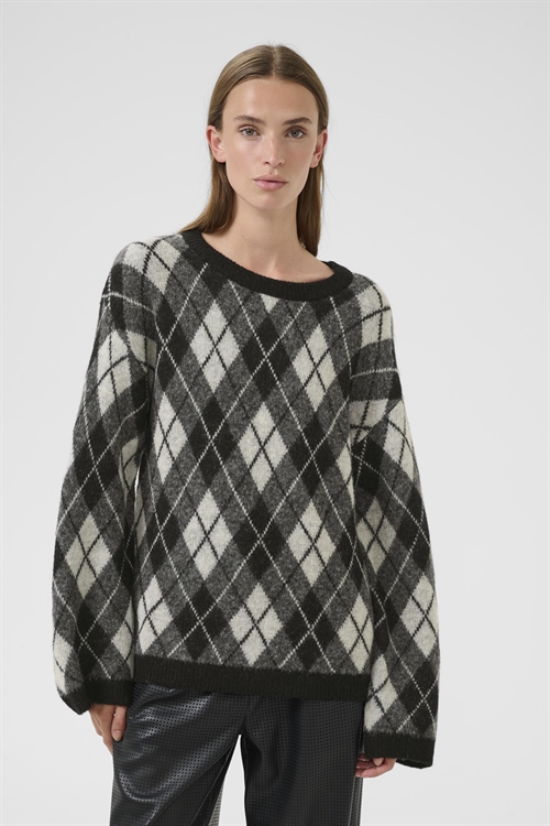 Constantine O-Neck Black Harlequin