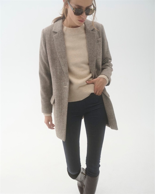 Agnete Blazer Brown