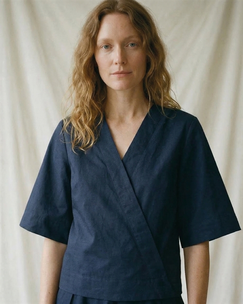 Pia Blouse Short Sleeve Navy
