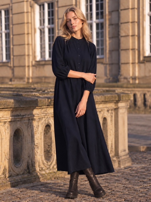 Vilma Louise Black Shirt Dress