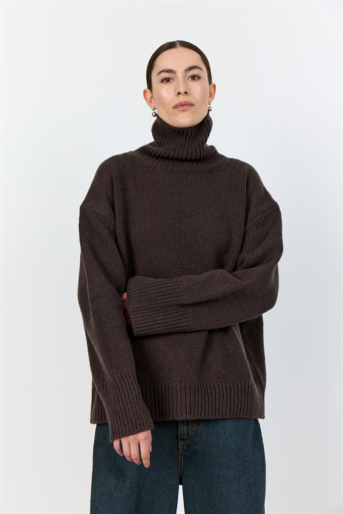 Perle 3 Rollerneck Coffee