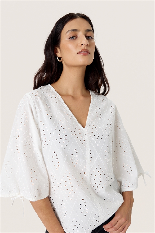 Joella Blouse Broken White Short Sleeve