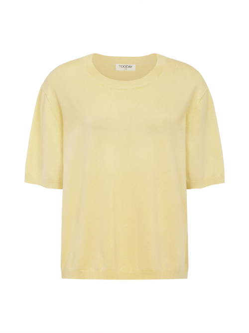 Cenna Short Sleeve Yellow Knit Pullover