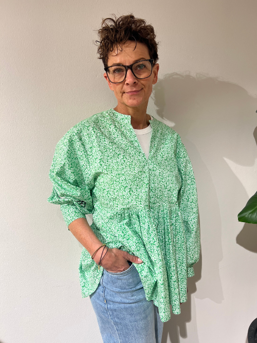 Ana Blouse Green Print